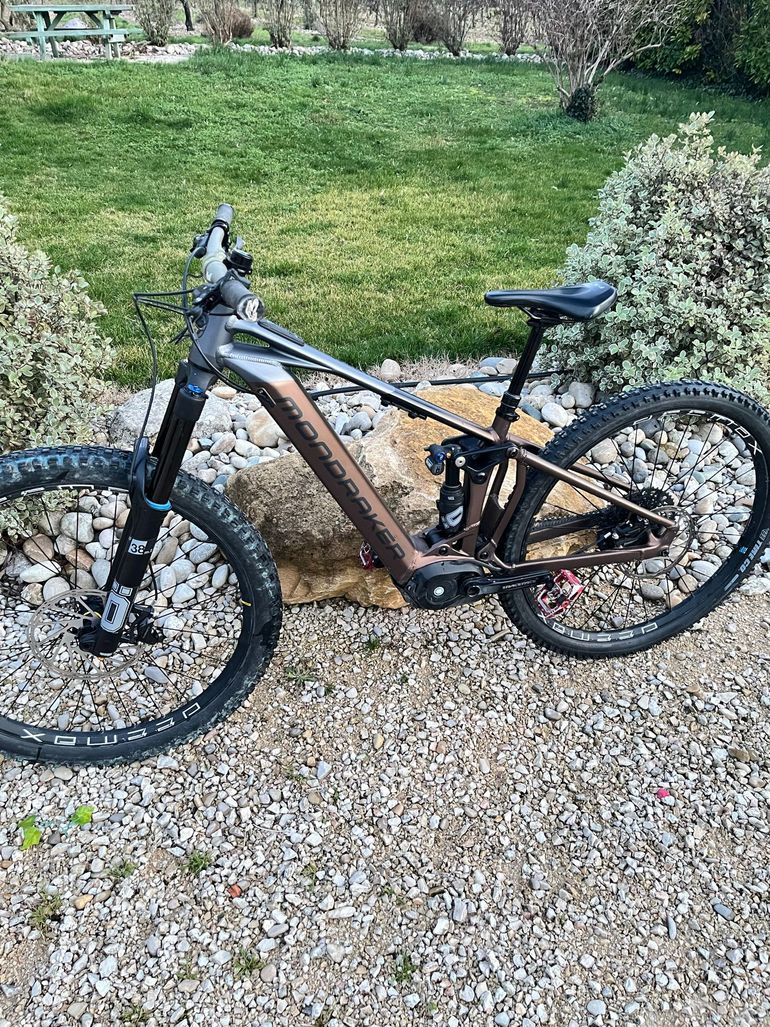Used Mondraker CRAFTY XR 2024 2024 Mountainbike, Light Gray, 29 — image 3 of 7