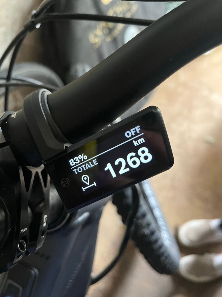 Used Mondraker CRAFTY XR 2024 2024 Mountainbike, Light Gray, 29 — image 7 of 7