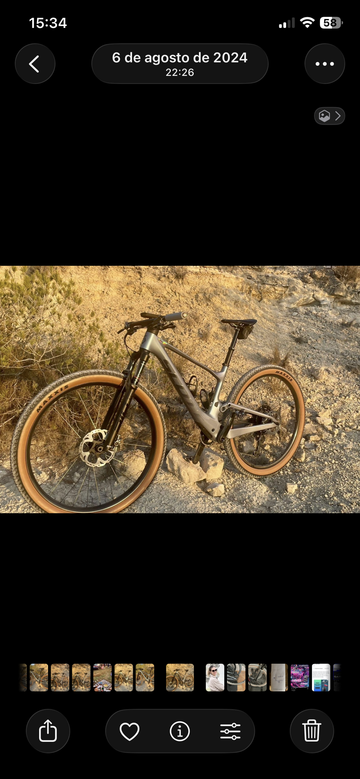 Scott Spark RC Pro 2024 2024 Mountainbike d'occasion — image 2 sur 4