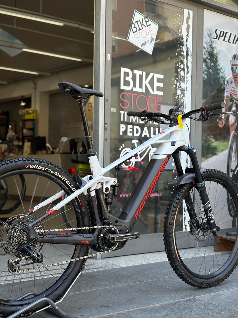 Used Mondraker CRAFTY CARBON R 2022 2022 Mountainbike — image 4 of 5