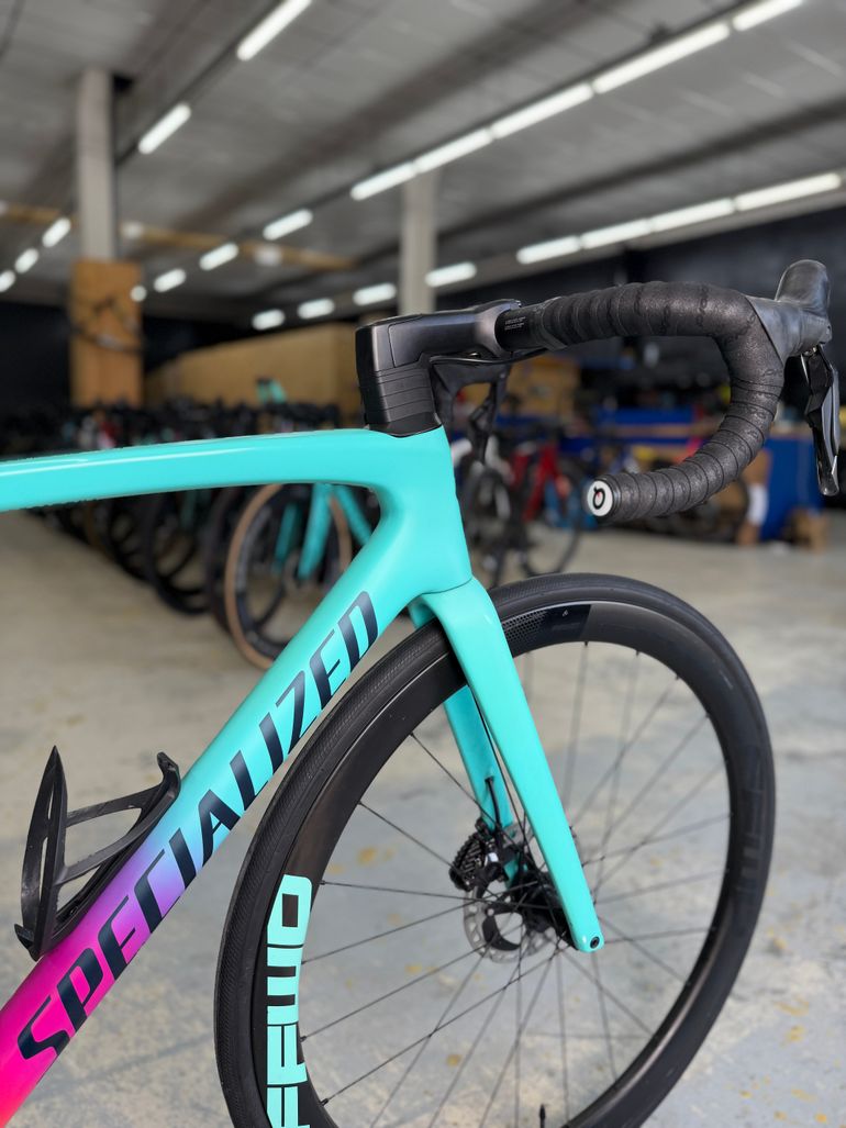 Used Specialized Tarmac SL7 Di2 Carbon 2022 Road & Gravel, Blue — image 9 of 24