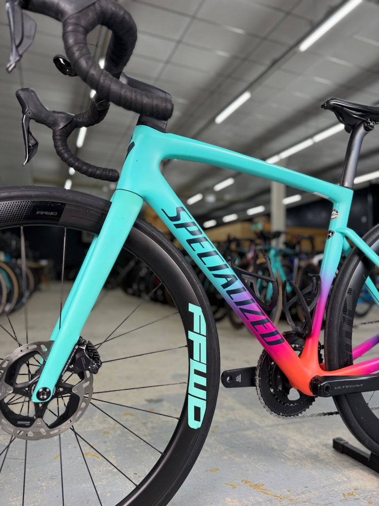 Used Specialized Tarmac SL7 Di2 Carbon 2022 Road & Gravel, Blue — image 19 of 24
