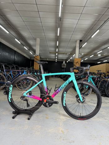 Used Specialized Tarmac SL7 Di2 Carbon 2022 Road & Gravel, Blue — image 2 of 24
