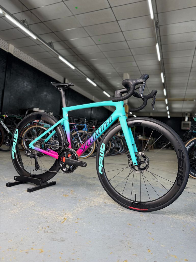 Used Specialized Tarmac SL7 Di2 Carbon 2022 Road & Gravel, Blue — image 4 of 24