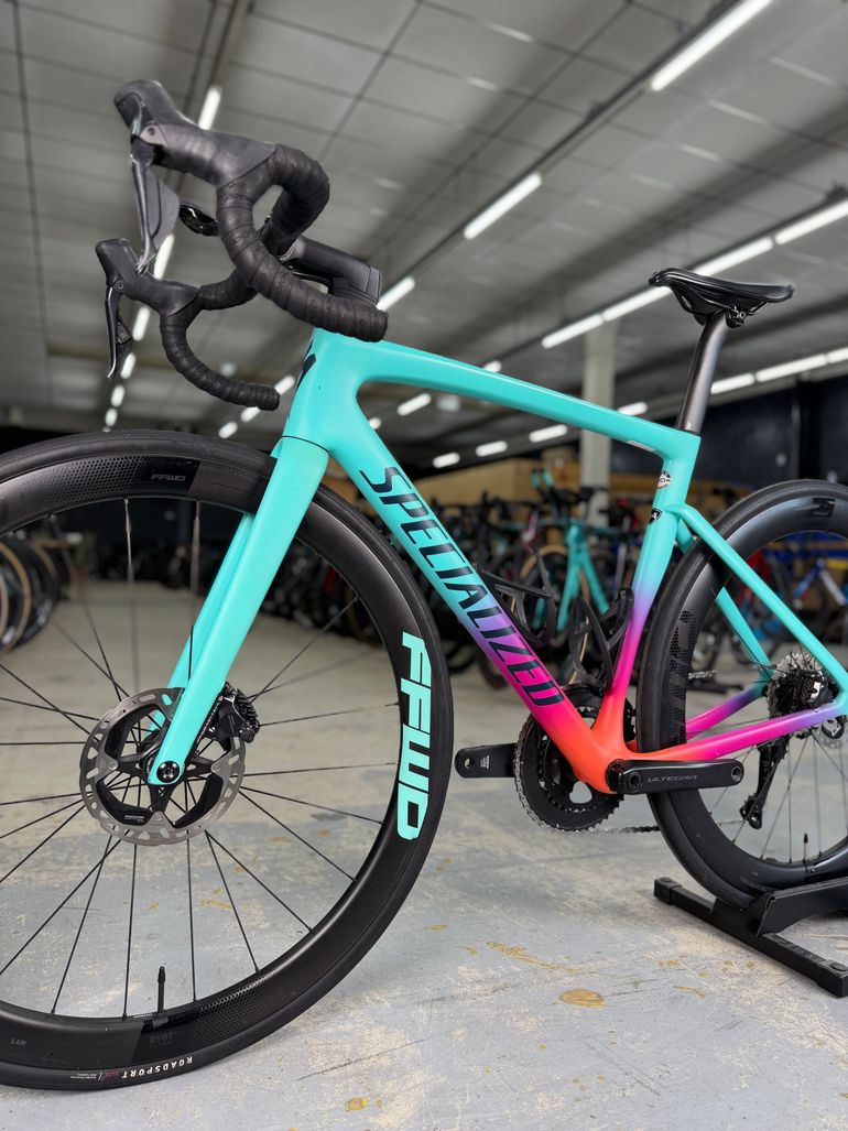 Used Specialized Tarmac SL7 Di2 Carbon 2022 Road & Gravel, Blue — image 18 of 24