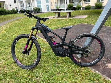 Canyon Torque On CF 9 2026 MTB usato