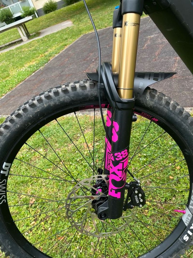 Brugt Canyon Torque On CF 9 2026 Mountainbike — billede 4 af 15