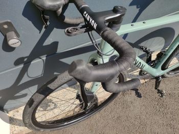 Used Canyon Grizl SRAM Rival eTap AXS 2024 Road & Gravel, Green — image 11 of 12