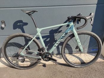 Used Canyon Grizl SRAM Rival eTap AXS 2024 Road & Gravel