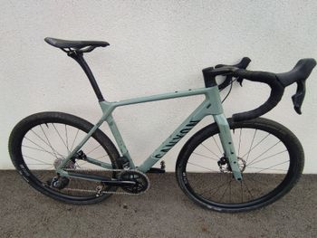 Used Canyon Grizl CF SL 7 eTap 2025 2025 Road & Gravel