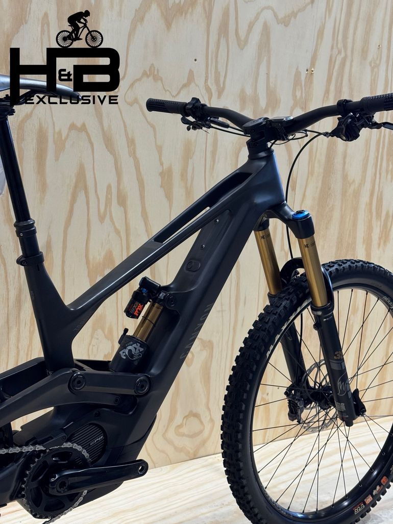 Used Canyon Torque:ON CF 9 Carbon Shimano XT 2024 Mountainbike, Black — image 11 of 13
