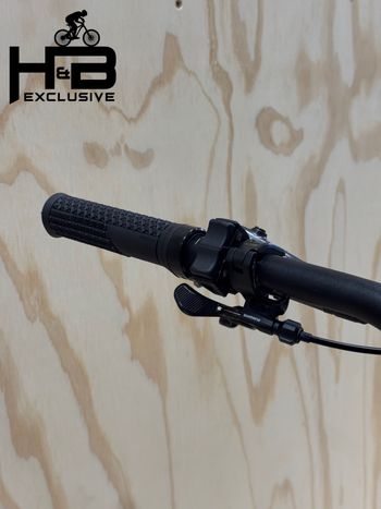Used Canyon Torque:ON CF 9 Carbon Shimano XT 2024 Mountainbike, Black — image 7 of 13