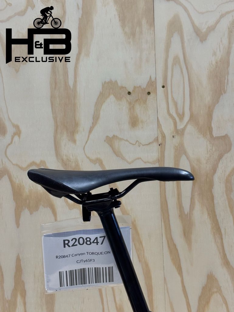Used Canyon Torque:ON CF 9 Carbon Shimano XT 2024 Mountainbike, Black — image 9 of 13