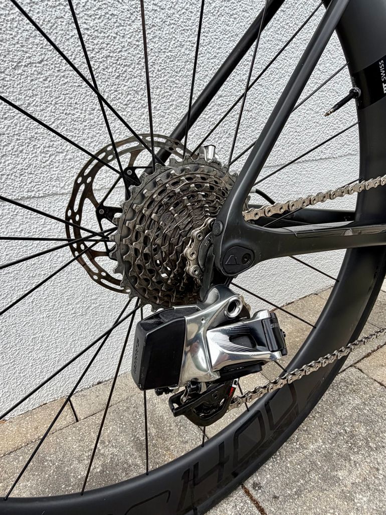 Used Canyon Ultimate SRAM Red eTap 2018 Road & Gravel — image 5 of 9