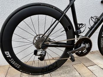 Used Canyon Ultimate SRAM Red eTap 2018 Road & Gravel — image 4 of 9