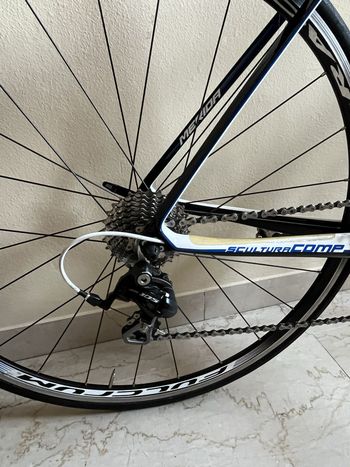 Used Merida Scultura Shimano 105 2017 Road & Gravel, Weiß — image 10 of 12
