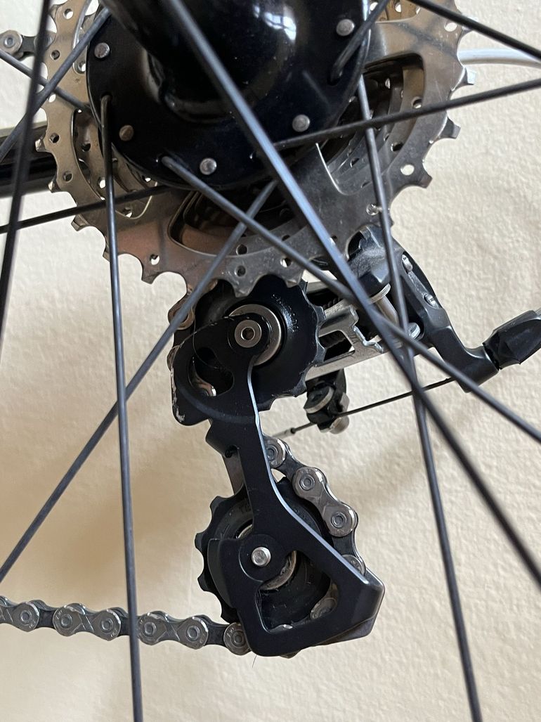 Used Merida Scultura Shimano 105 2017 Road & Gravel, Weiß — image 6 of 12