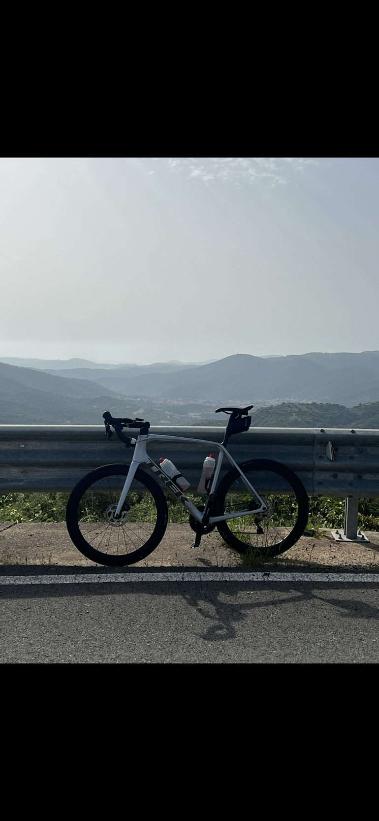 Used Trek Émonda SL 5 Disc 2021 2021 Road & Gravel, Light Gray — image 7 of 8