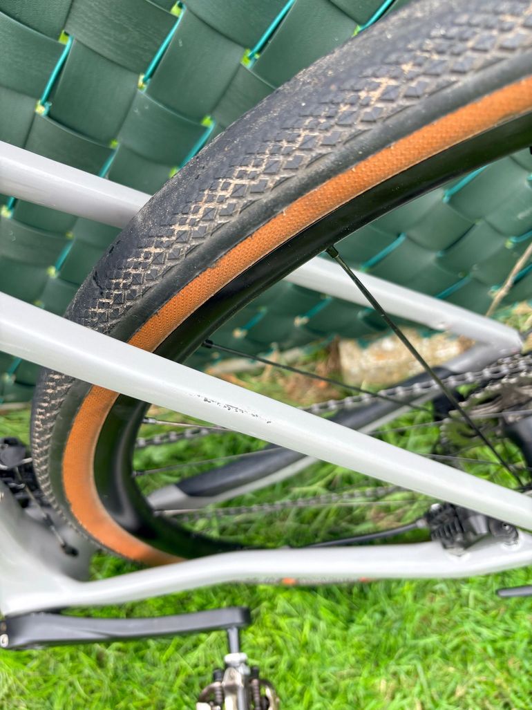 Used Canyon Grizl Shimano GRX 2022 Road & Gravel, Light Gray — image 5 of 12