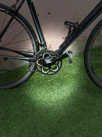 Used Bianchi Intenso 105 2017 2017 Road & Gravel — image 8 of 10