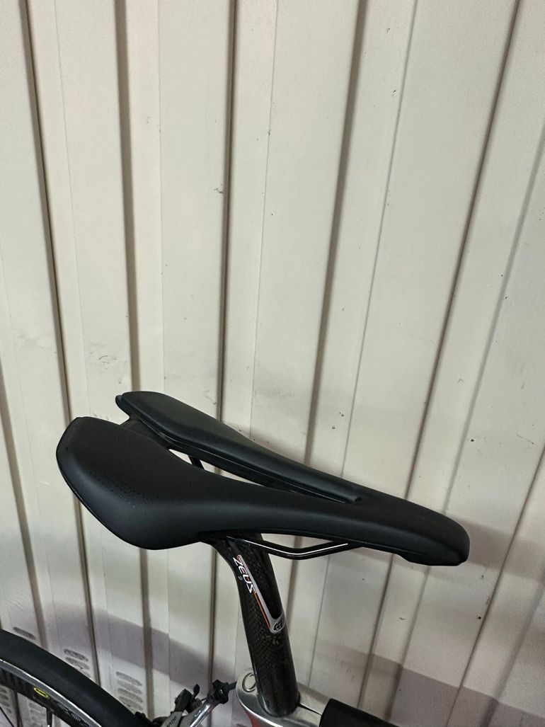 Used Orbea Orbea Orca Dura Ace 2009 Road & Gravel, Red — image 7 of 8