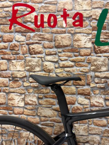 Used Specialized Tarmac SL7 Sport 2022 2022 Road & Gravel — image 7 of 10