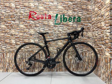 Używany Specialized Tarmac SL7 Sport 2022 2022 Road & Gravel