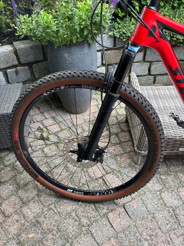 Used Stevens Sonora ES 2021 2021 Mountainbike, Rot, 29 — image 8 of 12