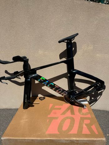 Used Factor HANZO - SRAM Red w/ Power Meter 2024 Frameset 2024 Road & Gravel, Black — image 2 of 5