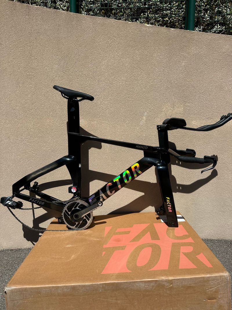 Used Factor HANZO - SRAM Red w/ Power Meter 2024 Frameset 2024 Road & Gravel
