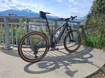 Used Merida eONE-FORTY 775 2023 2023 Mountainbike — image 8 of 8