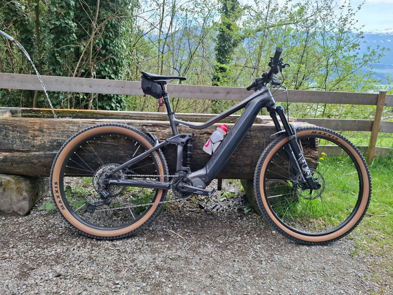 Used Merida eONE-FORTY 775 2023 2023 Mountainbike — image 3 of 8