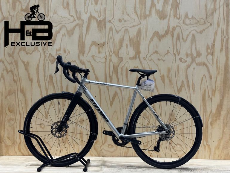 Used Stevens Vapor SHIMANO GRX 2022 Road & Gravel, Light Gray — image 2 of 12