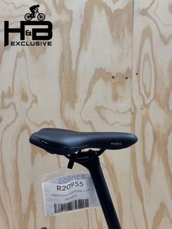 Used Focus Aventura² 6.8 Shimano Deore 2023 Mountainbike, Light Gray — image 11 of 15