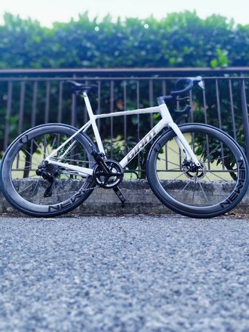 Used Giant TCR Advanced SL Frameset 2025 Frameset 2025 Road & Gravel, White — image 5 of 5