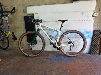 Used Cinelli HOBOOTLEG GEO - SHIMANO GRX 2X10 MIX 2025 2025 Road & Gravel, White — image 6 of 6