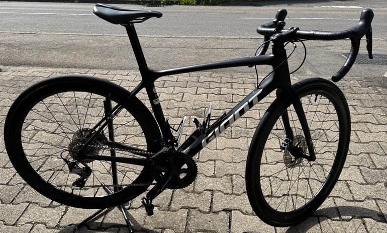 Used Giant TCR Advanced Pro Team Disc 2021 2021 Road & Gravel, Black — image 4 of 6