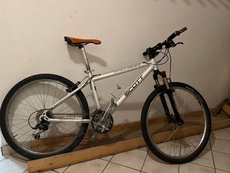 Used Scott Solution 2005 Mountainbike, White — image 1 of 4