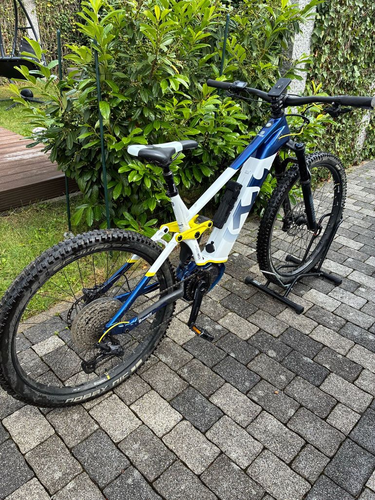 Used Husqvarna Mountain Cross 5 2022 2022 Mountainbike, White, 27.5 — image 1 of 4