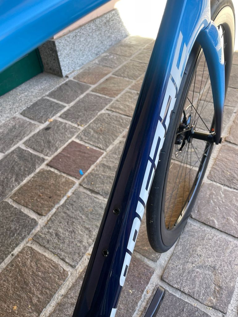 Used Lapierre Lapierre Xelius SL 7.0 2024 Ultegra Di2 2024 Road & Gravel, Blue — image 9 of 24