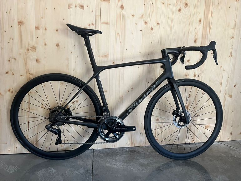 Used Giant TCR Advanced, SL Disc 0 2021 2021 Road & Gravel, Schwarz — image 1 of 13