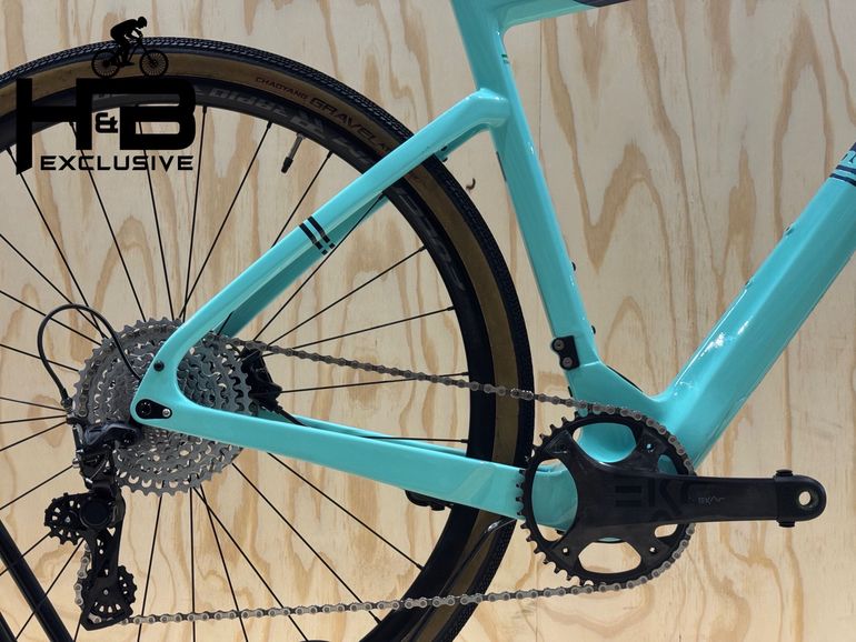 Used Bianchi Arcadex Ekar Campagnolo 2023 Road & Gravel, Blue — image 3 of 12