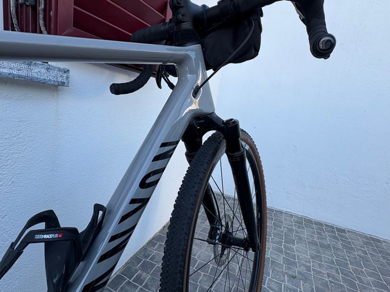 Used Canyon Grizl CF SL 8 Suspension 1by 2024 2024 Road & Gravel, Hellgrau — image 11 of 14