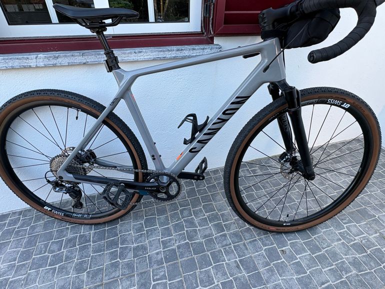 Used Canyon Grizl CF SL 8 Suspension 1by 2024 2024 Road & Gravel, Hellgrau — image 7 of 14