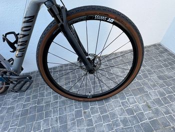 Used Canyon Grizl CF SL 8 Suspension 1by 2024 2024 Road & Gravel, Hellgrau — image 13 of 14
