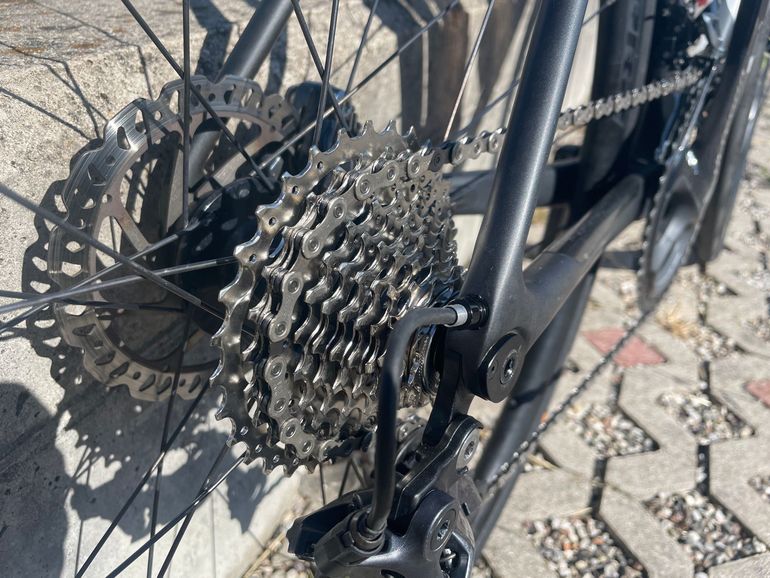 Used Giant TCR Advanced 1 Disc 2021 2021 Road & Gravel, Light Gray — image 5 of 18