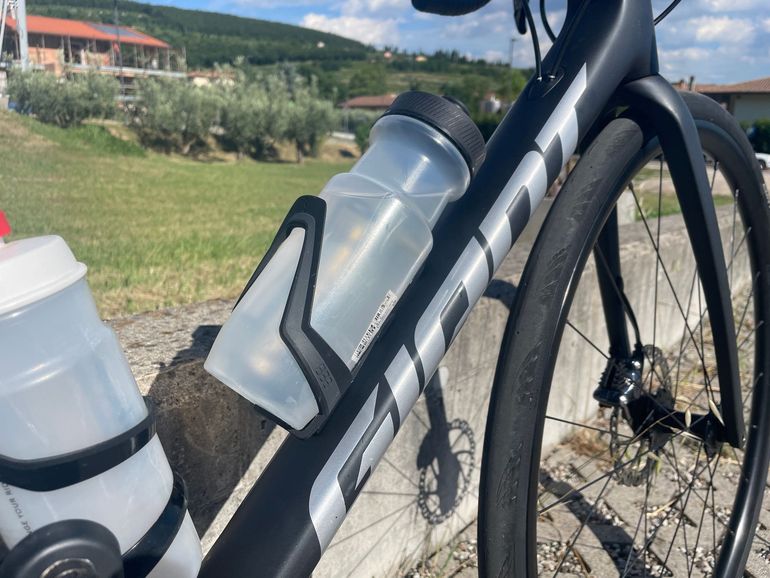 Used Giant TCR Advanced 1 Disc 2021 2021 Road & Gravel, Light Gray — image 4 of 18