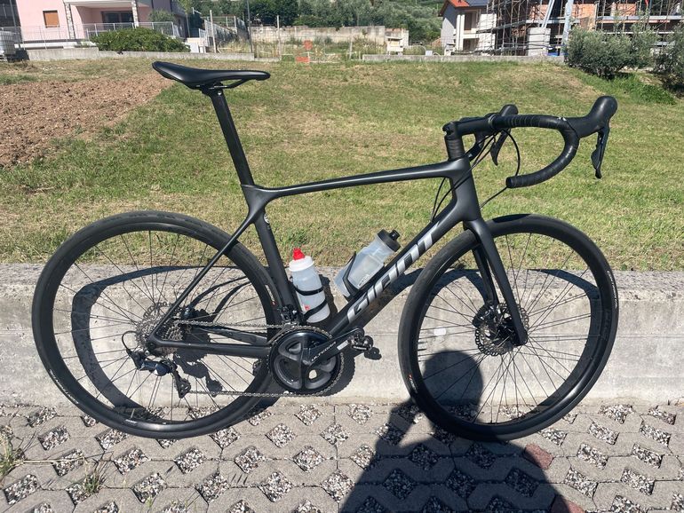Used Giant TCR Advanced 1 Disc 2021 2021 Road & Gravel, Light Gray — image 1 of 18