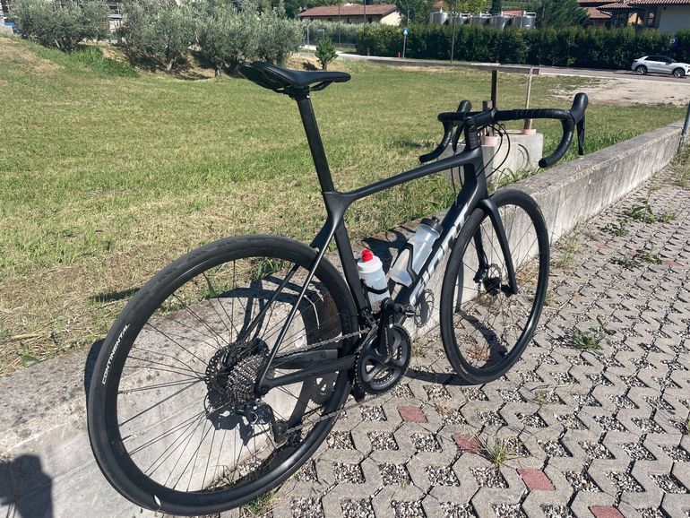 Used Giant TCR Advanced 1 Disc 2021 2021 Road & Gravel, Light Gray — image 2 of 18