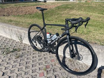 Used Giant TCR Advanced 1 Disc 2021 2021 Road & Gravel, Light Gray — image 3 of 18